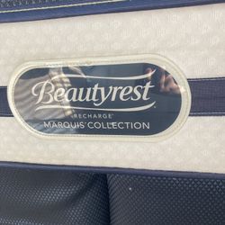 Beauty Rest King Size Mattress And Box