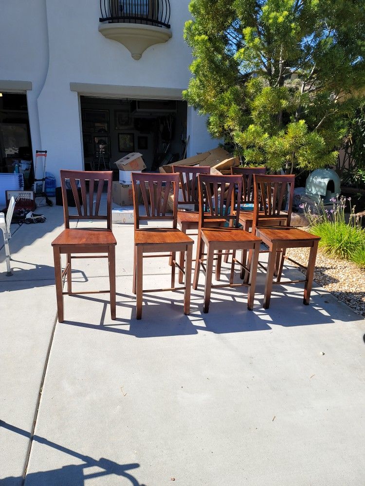6 Wood Bar Hight Chairs