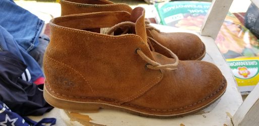 Men Uggs size 10.5