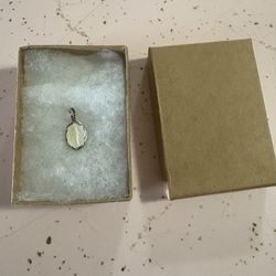 Virgin Mary Pendant Charm 