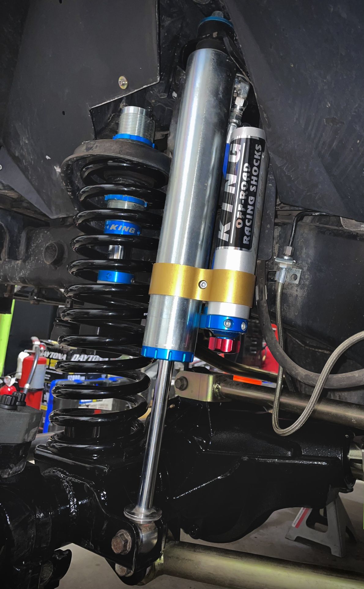 King 2.5 Adjustable Shocks Jeep JK 3-5” Lift 