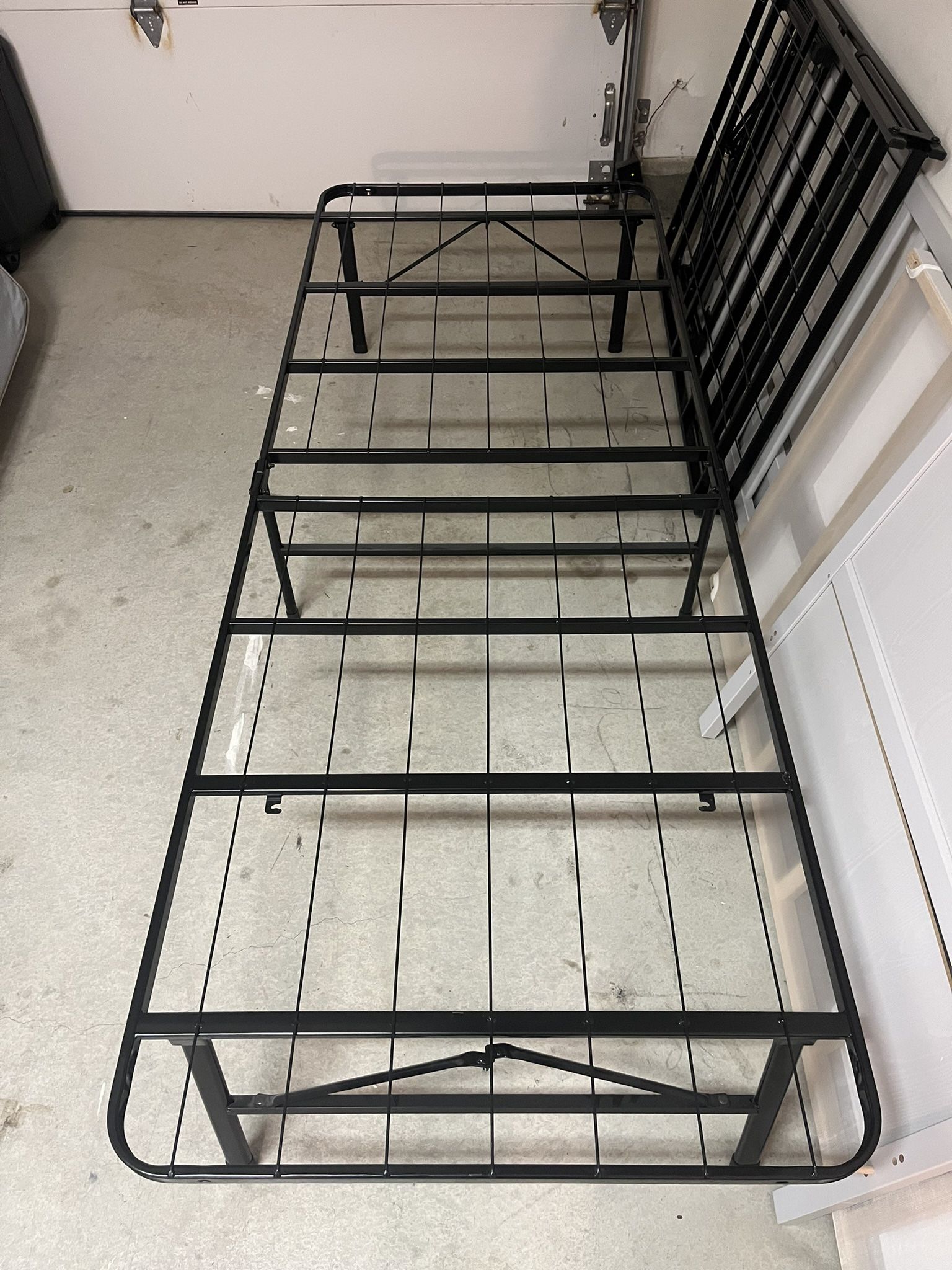 Foldable Queen Bed Frame