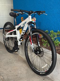 29” Diamondback Recoil mountain Bike