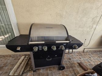 FREE Gas BBQ Grill – You Haul