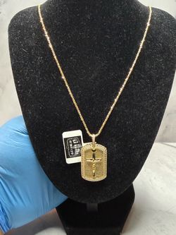 VVS D Moissanite Crucifix Necklace Set