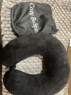 Traveling Neack Pillow