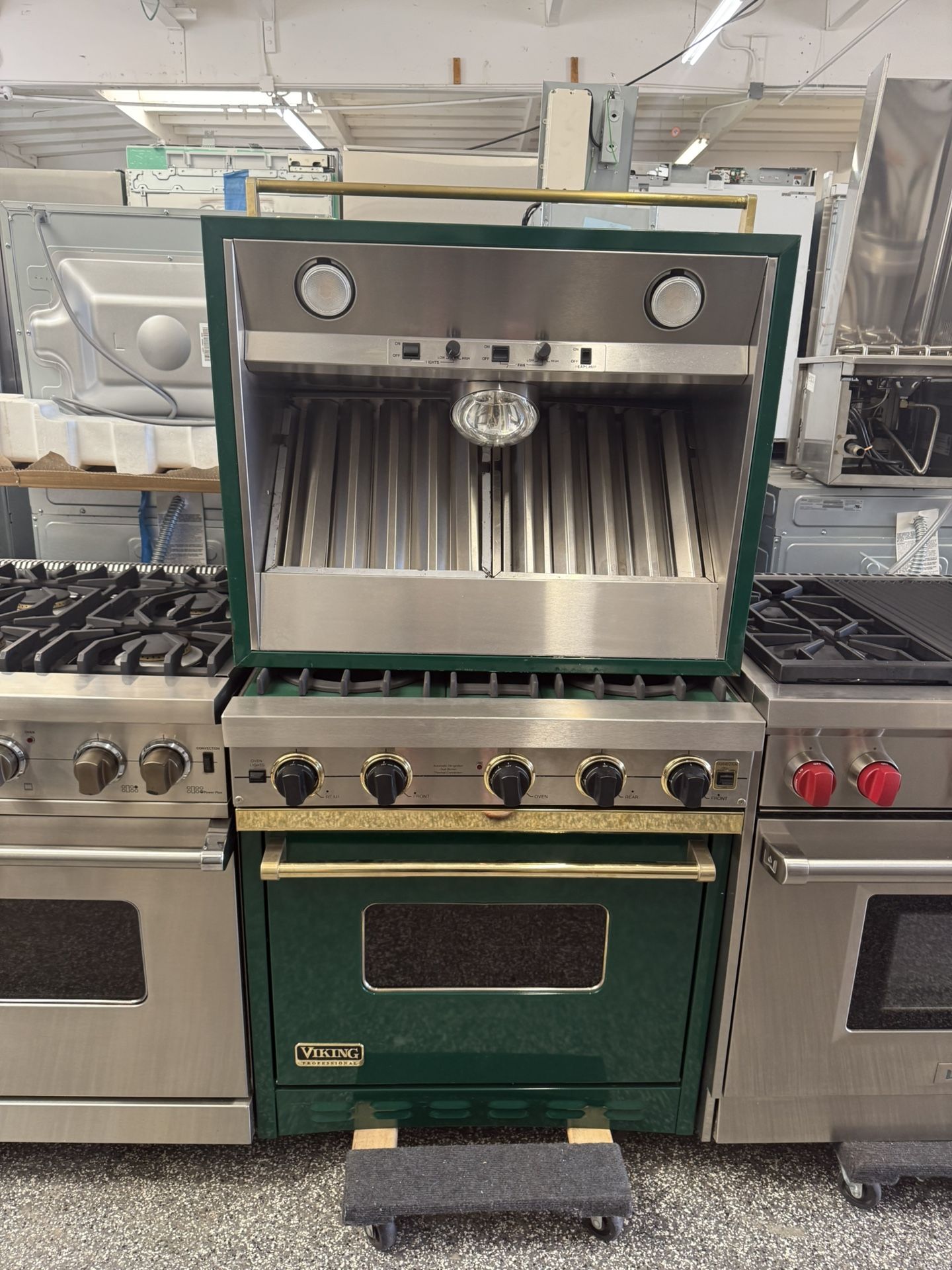30 inch Gas Stove Viking Professional with Hood