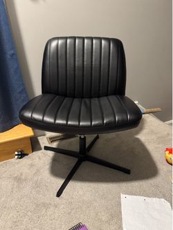 Wide Chair