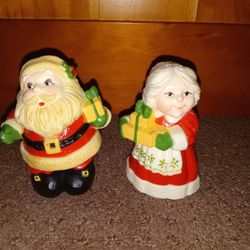 Vintage Hallmark Holiday Salt & Pepper Shakers
