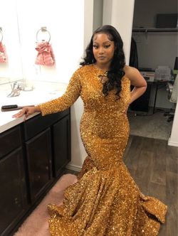Beautiful Custom Fitted Gold