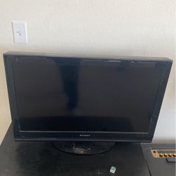 Dynes 32 Inch Tv