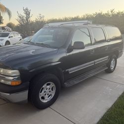 2004 Chevrolet Suburban