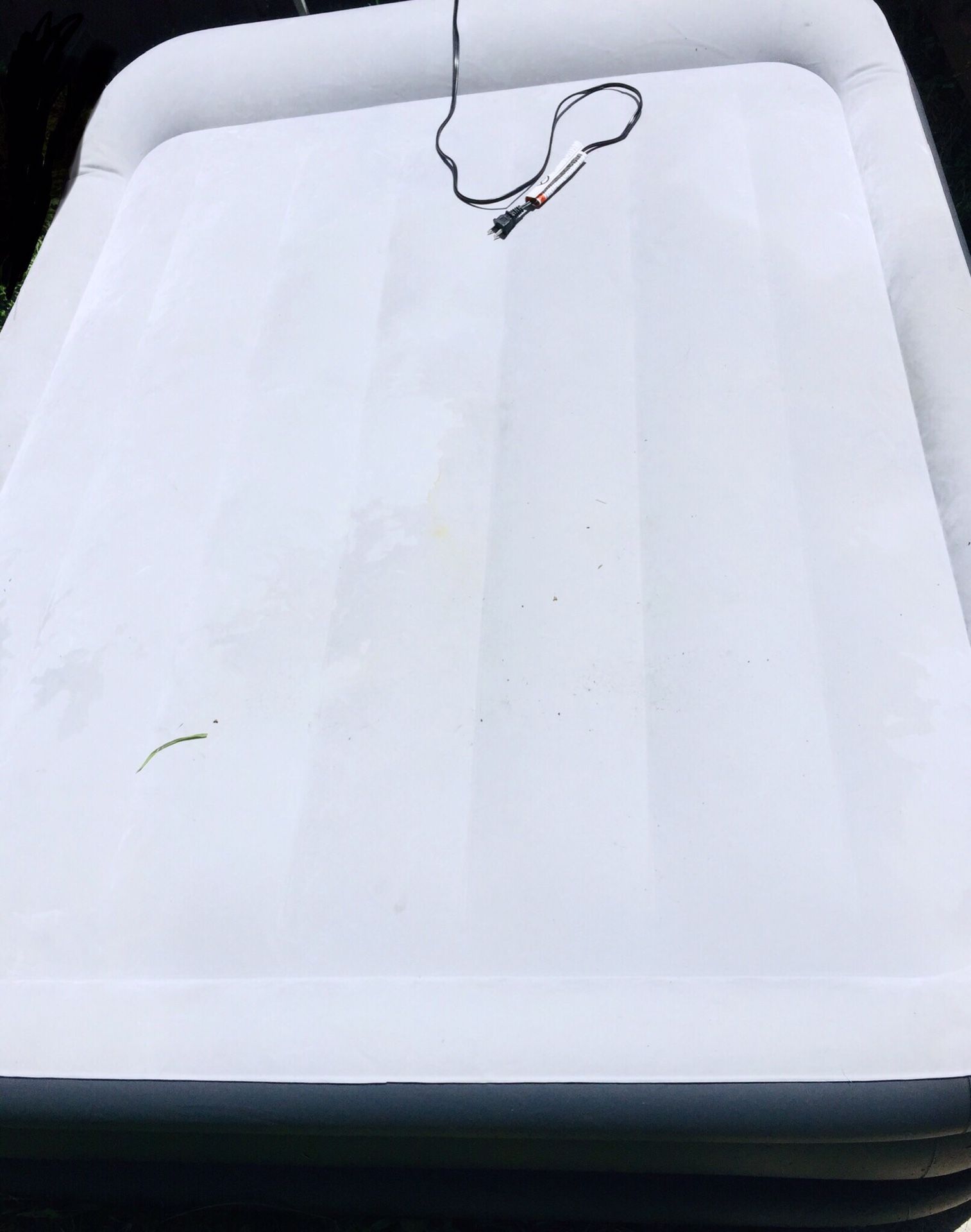 Intex mattress