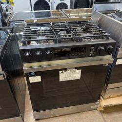 Samsung Bespoke 30” Range