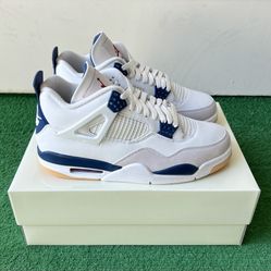 Jordan 4 SB Navy