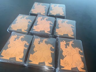Charizard VMAX (65 Pack) Pokemon TCG: Champion's Path Elite Trainer Box Card Sleeves 