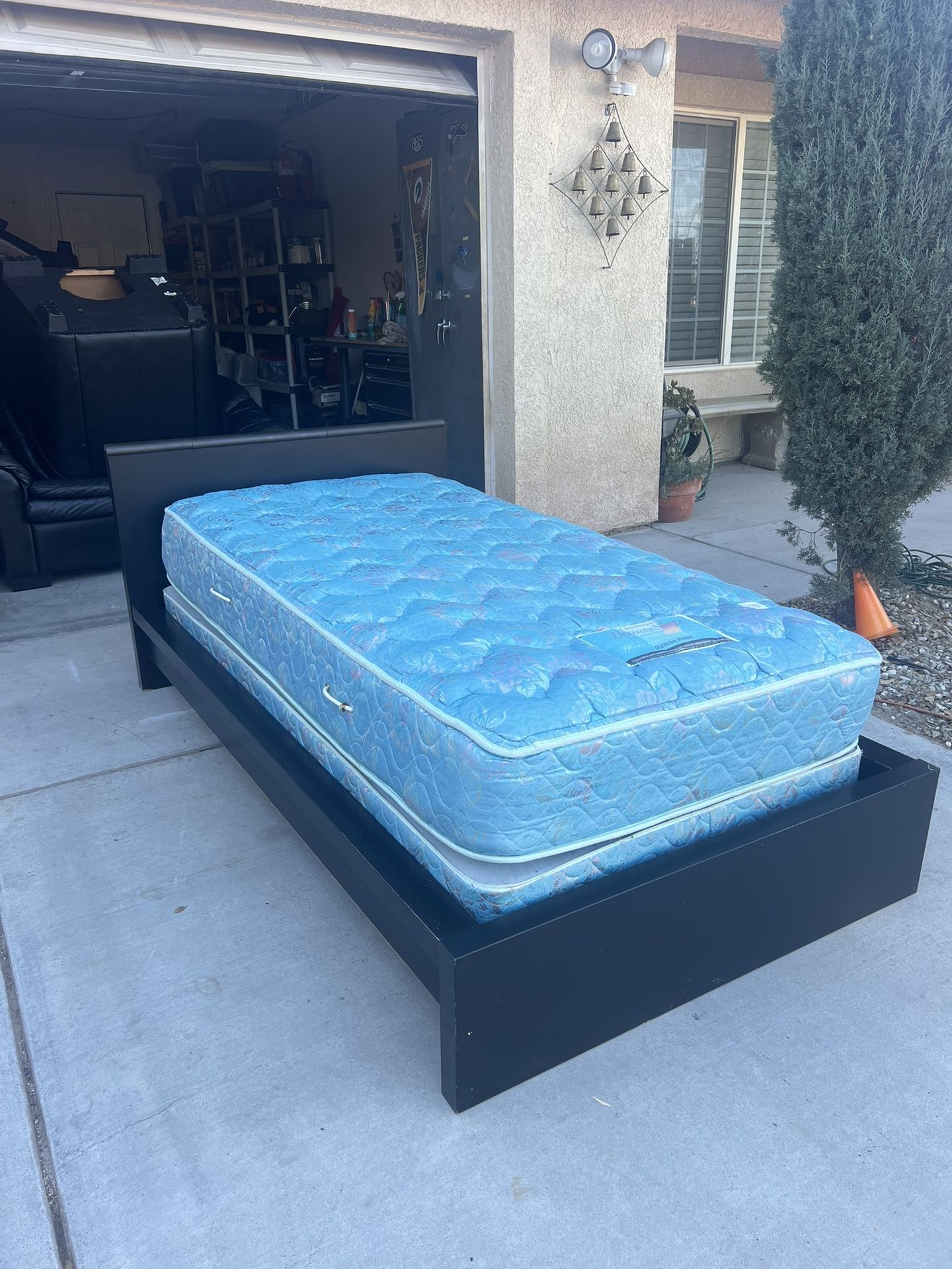 Twin Black Malm Bed W/ Mattress & Boxspring!