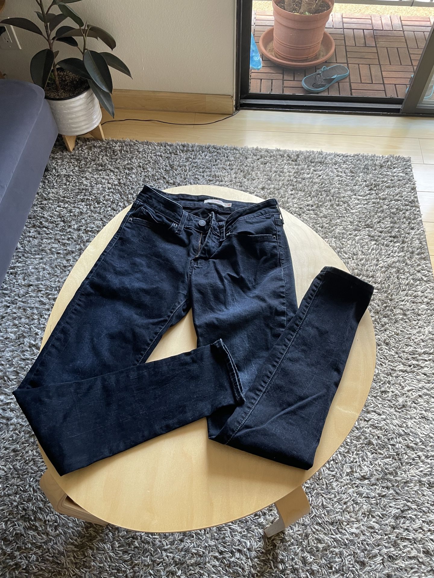 Lewis 711 Skinny Denim Jeans