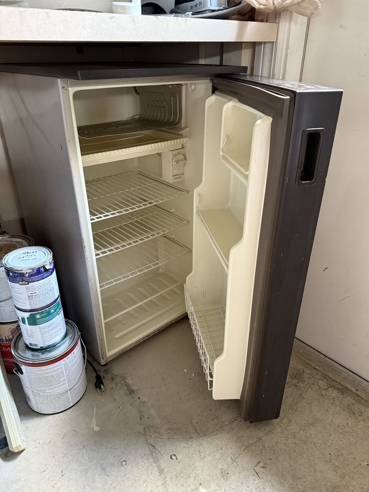 Mini Fridge Refrigerator GE
