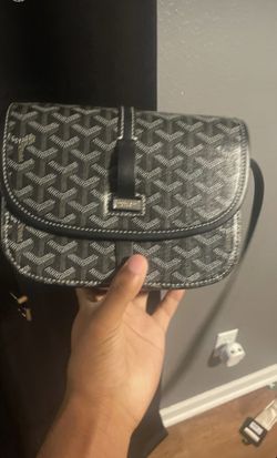 Goyard bag