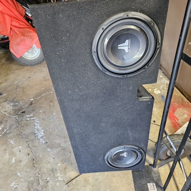 2 JL 10 Inch Subs With Custom Box And 2 Amplifiers