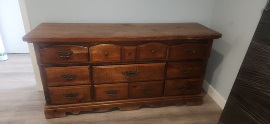 Dresser