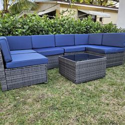 Brand New 7 Piece Outdoor Patio Furniture Set 