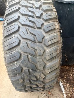 Brand New 33x12.50 R15LT