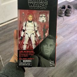Luke Skywalker Figure