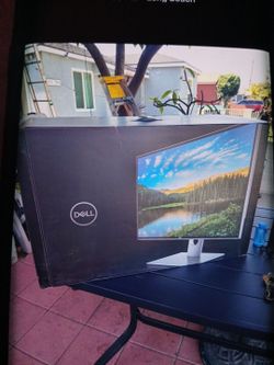 Dell ultra sharp 32  HD 8k