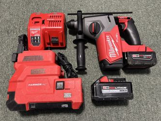 Milwaukee M18 FUEL 18V Lithium-Ion Brushless Cordless 1 in. SDS-Plus Rotary Hammer with 5.0 Ah, 6.0AhBatter and rapid Charging