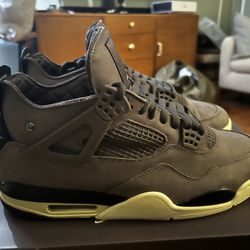 A Ma Maniere 2 & 4 Sz 11.5