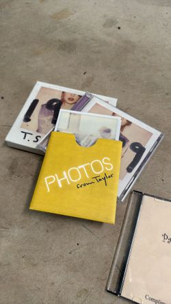 1989 - Taylor Swift - Deluxe Edition w/ Bonus Photos