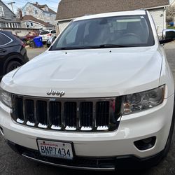 2011 Jeep Grand Cherokee Limited w/HEMI