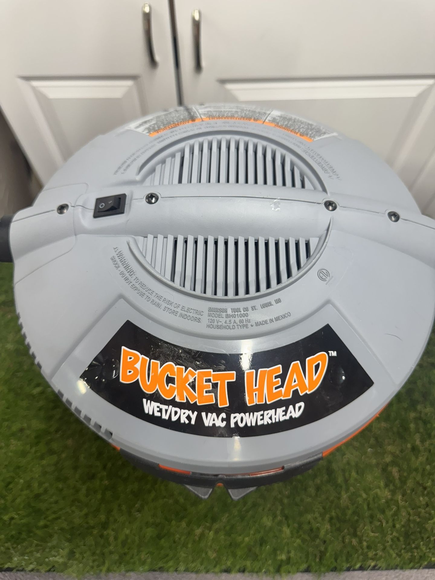Bucket Head 5 Gallon 1.75 Peak HP Shop Vacuum Wet Dry Vac Powerhead with Filter Bag and Hose (compatible with 5 Gal. Homer Bucket