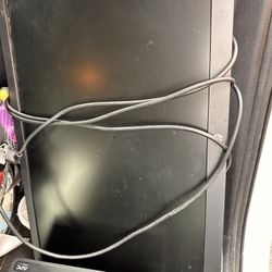 HP V273 Monitor And Battery Pack