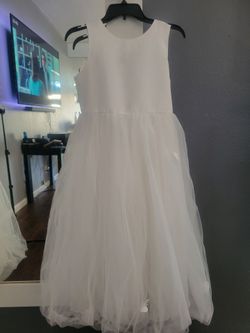 Goergous girls butterfly dresses
