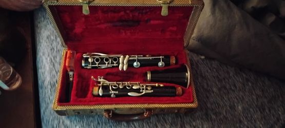 Antique clarinet