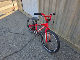 20" specialized Hotrock