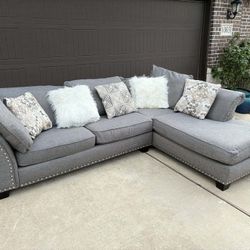 Beautiful Grey Sectional Couch With Pillows 