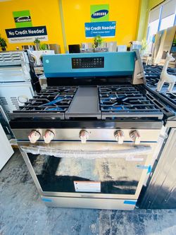 New Frigidaire stove no credit needed