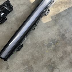 2025 2026 Rivian Center Tail Light 