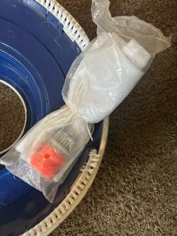 Pool leaf vacuum
