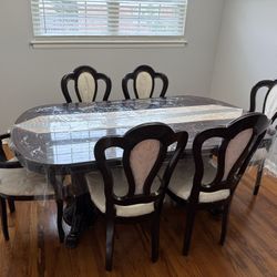 Dining Table + 6 Chairs
