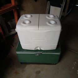 Rubbermaid Cooler 