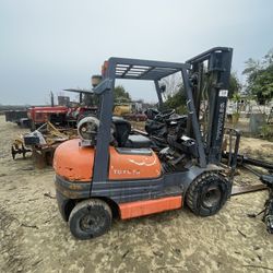 Toyota Forklift 