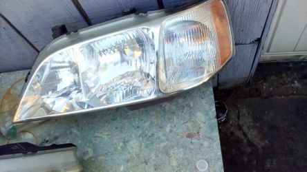 2000-03 Acura rl head lights