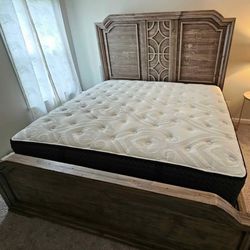 King Bed set with Mattress