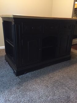 Big island for kitchen like new literally