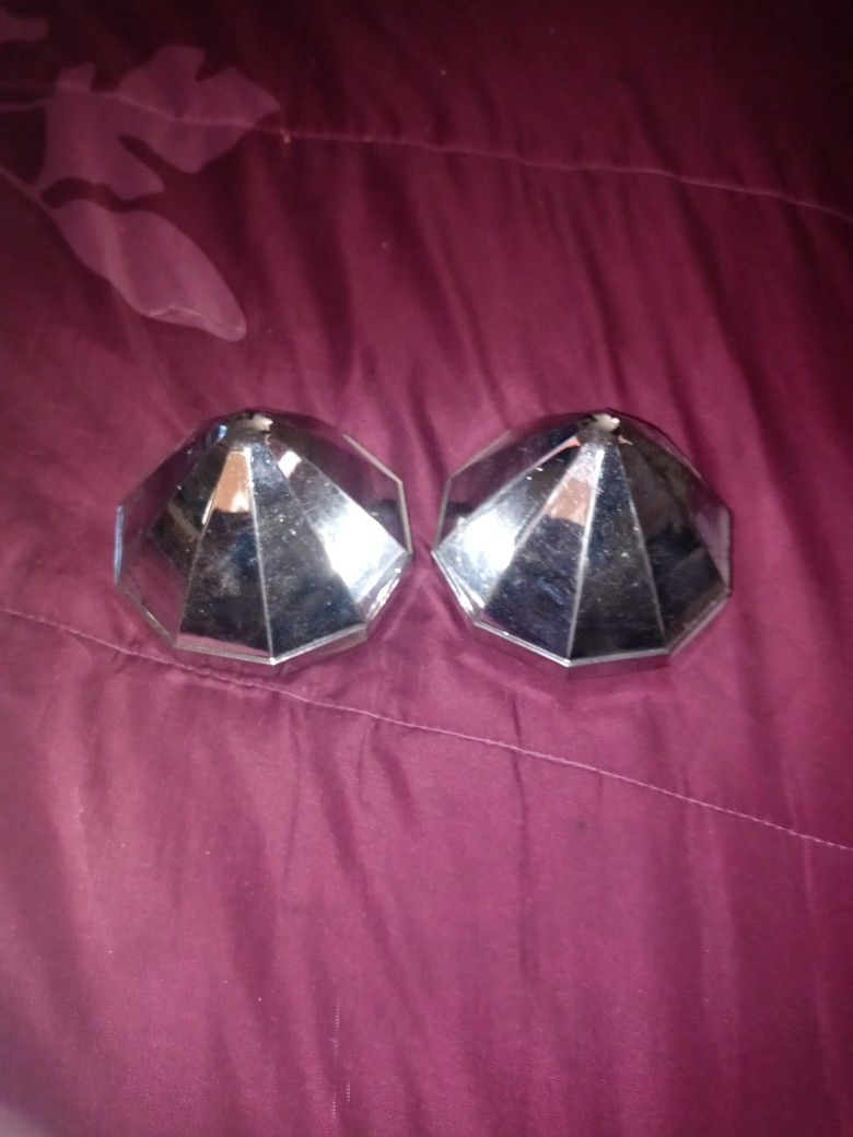Chrome Rim Cap Bolton On